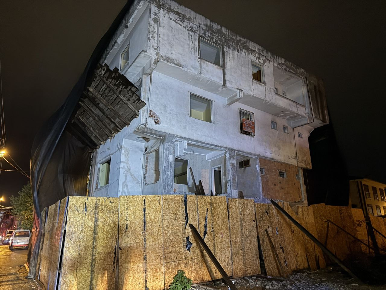 Sındırgı Depremi Sakarya'yı Harekete Geçirdi - Sayfa 2