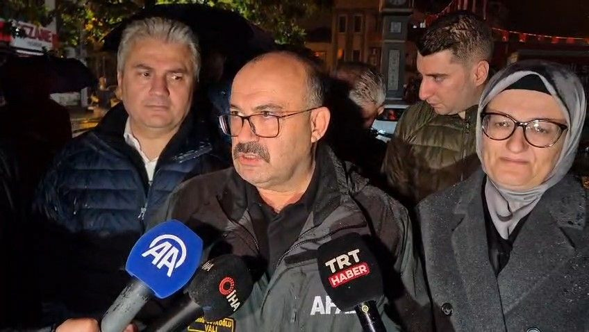 Balıkesir Valisi Ustaoğlu Sındırgı Depremi Sonrası Açıklama Yaptı - Sayfa 7