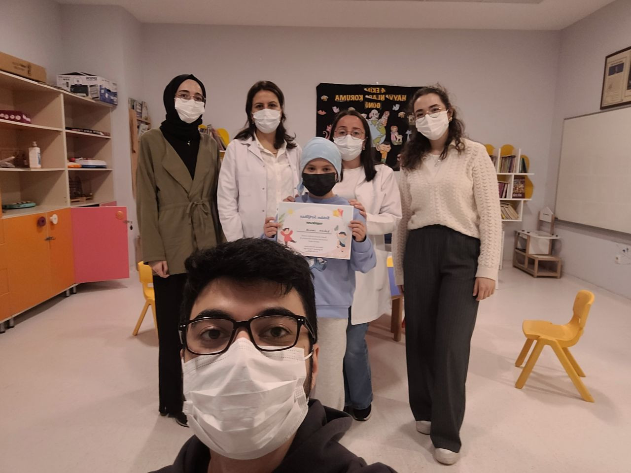 SAU Gönüllüleri Onkoloji Servisinde Çocuklara Umut Oluyor - Sayfa 2