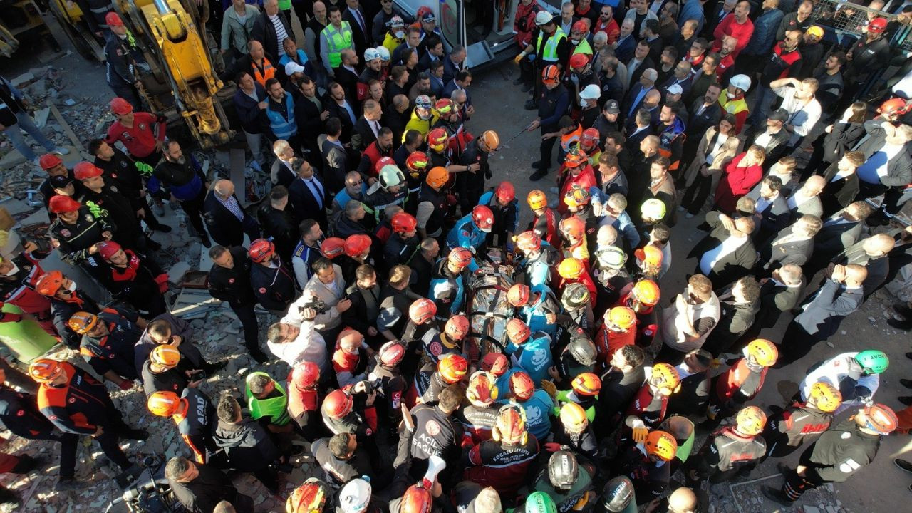 Bakan Yardımcısı Aktaş Dilara'yı Sağ Olarak Çıkardık - Sayfa 3