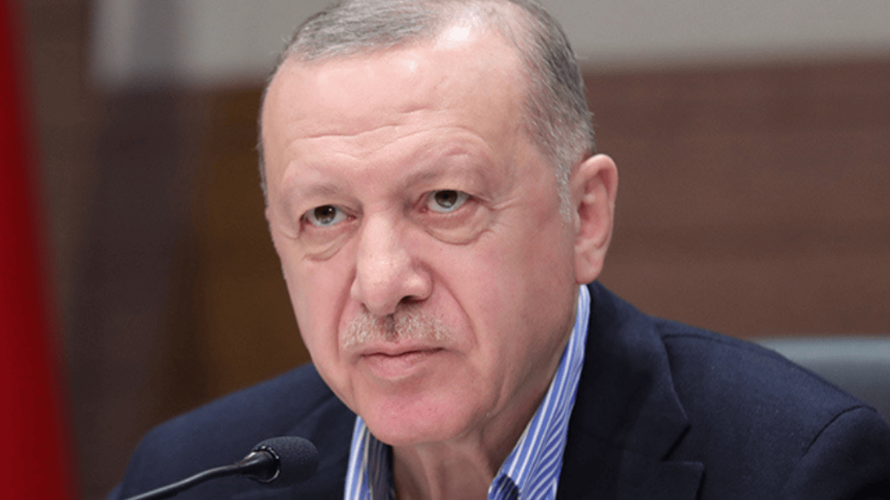 Cumhurbaşkanı Erdoğan’dan Kadın A Milli Futbol Takımı’na Tebrik