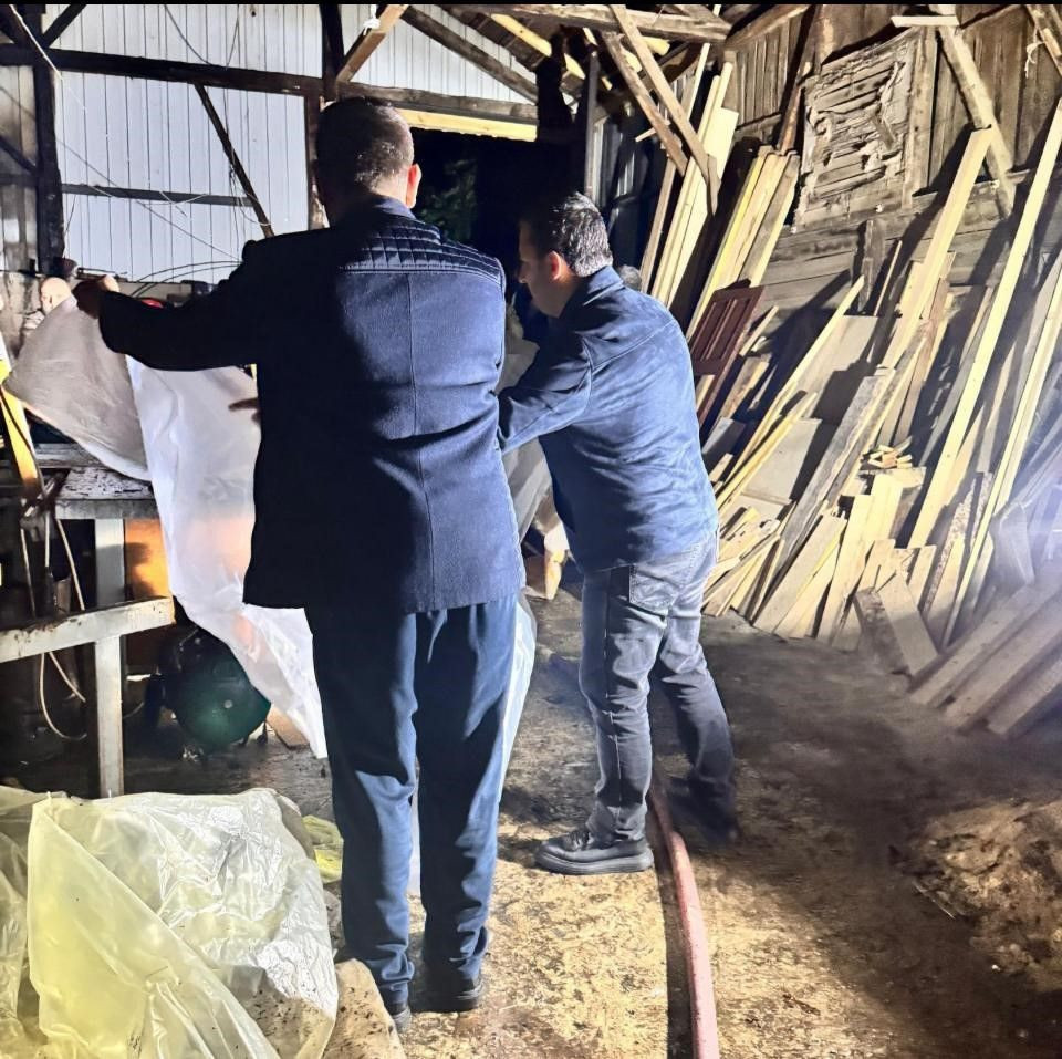 Marangoz Atölyesinde Yangın Paniği - Sayfa 2