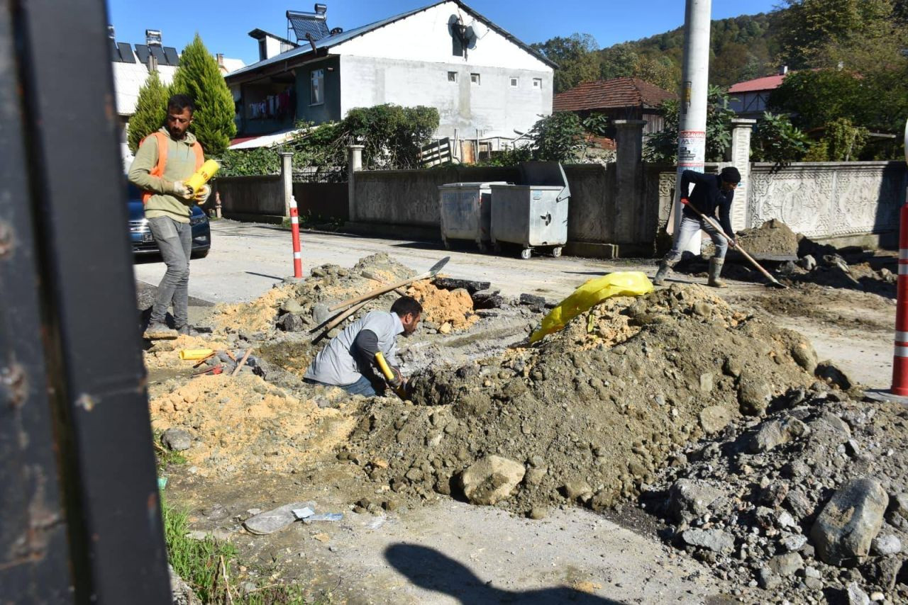 Başkan Dinç, Değirmendere’de Doğalgaz Çalışmalarını İnceledi - Sayfa 4