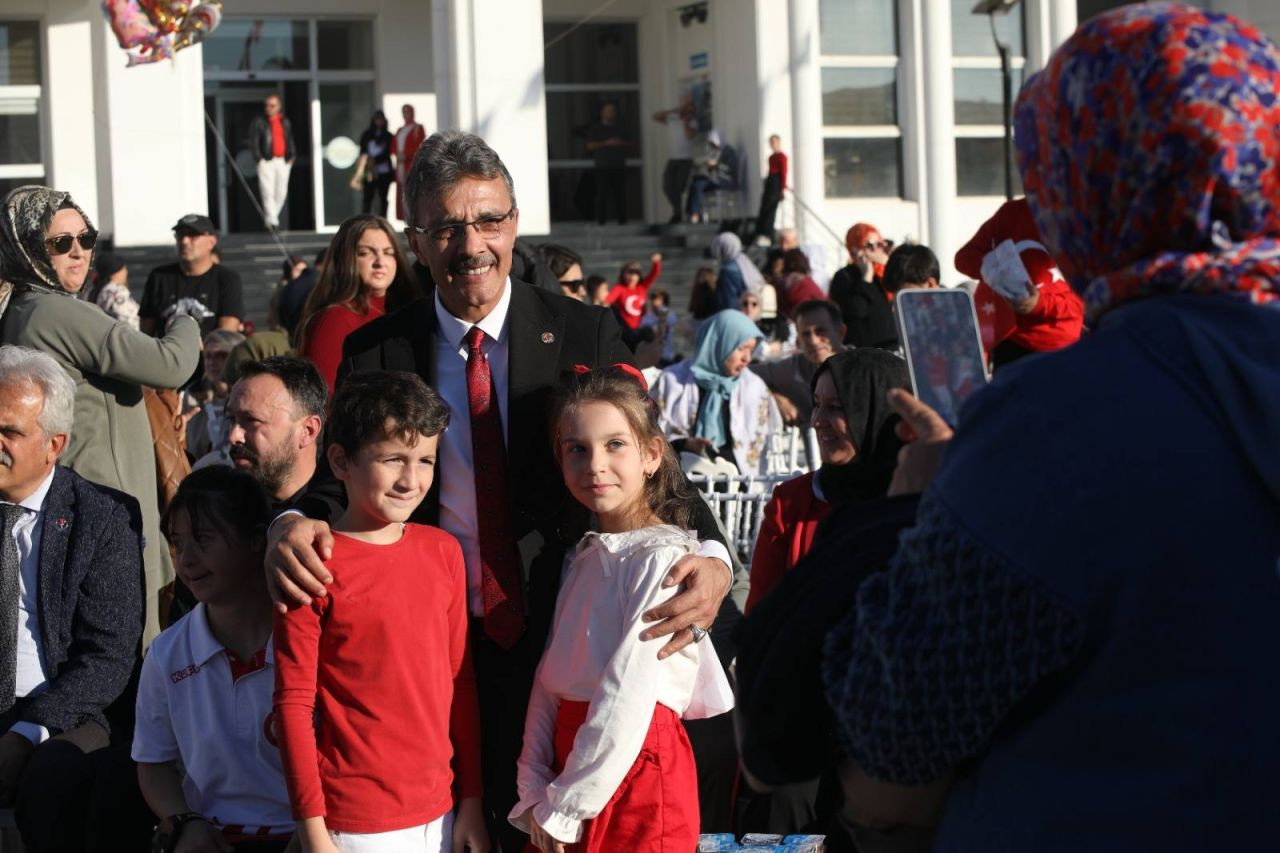 Erenler Belediyesi’nde 29 Ekim Cumhuriyet Bayramı Coşkusu - Sayfa 9