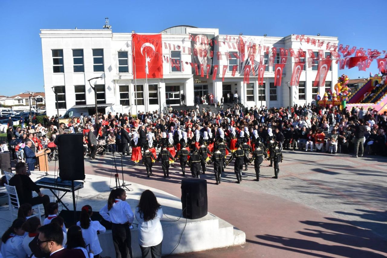 Erenler Belediyesi’nde 29 Ekim Cumhuriyet Bayramı Coşkusu - Sayfa 4