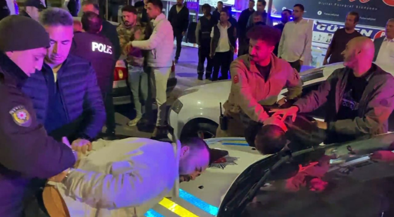 Aksaray'da Alkollü Sürücü ve Yakınlarından Polise Yumruklu Saldırı - Sayfa 11