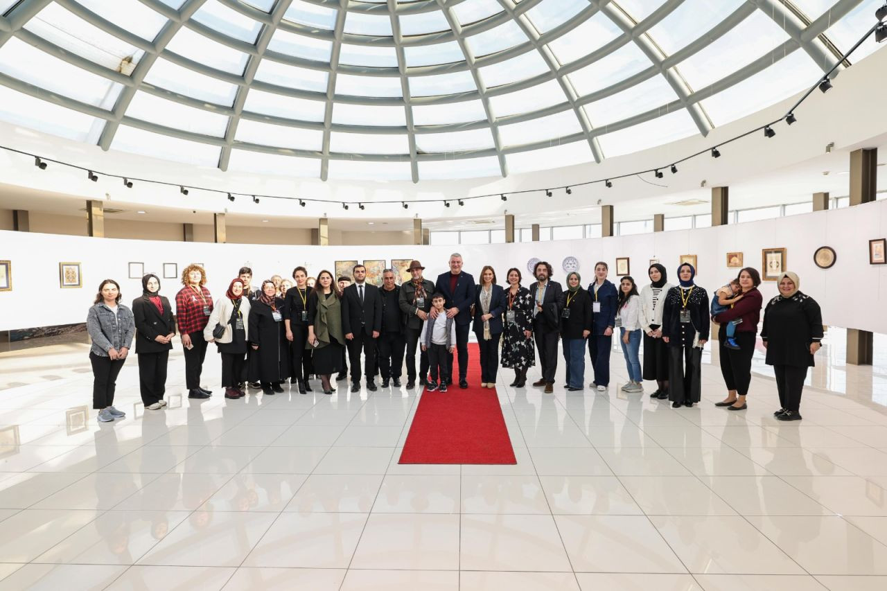 Serdivan’da “100+2 Şehirler Arası Karma Sergi” Sanatseverlerle Buluştu - Sayfa 3