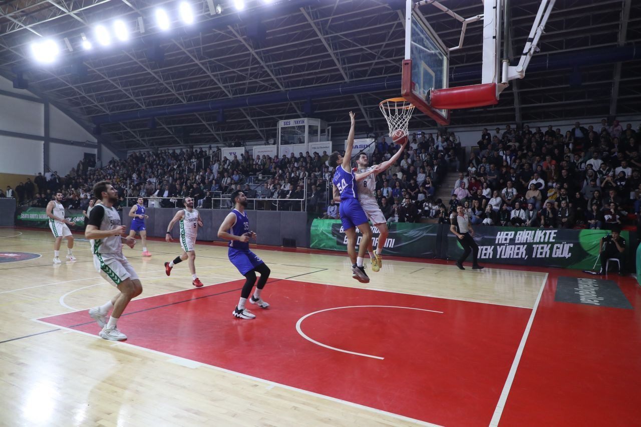 Büyükşehir Basketboldan Zirveye İlk Adım: 96-52 - Sayfa 10