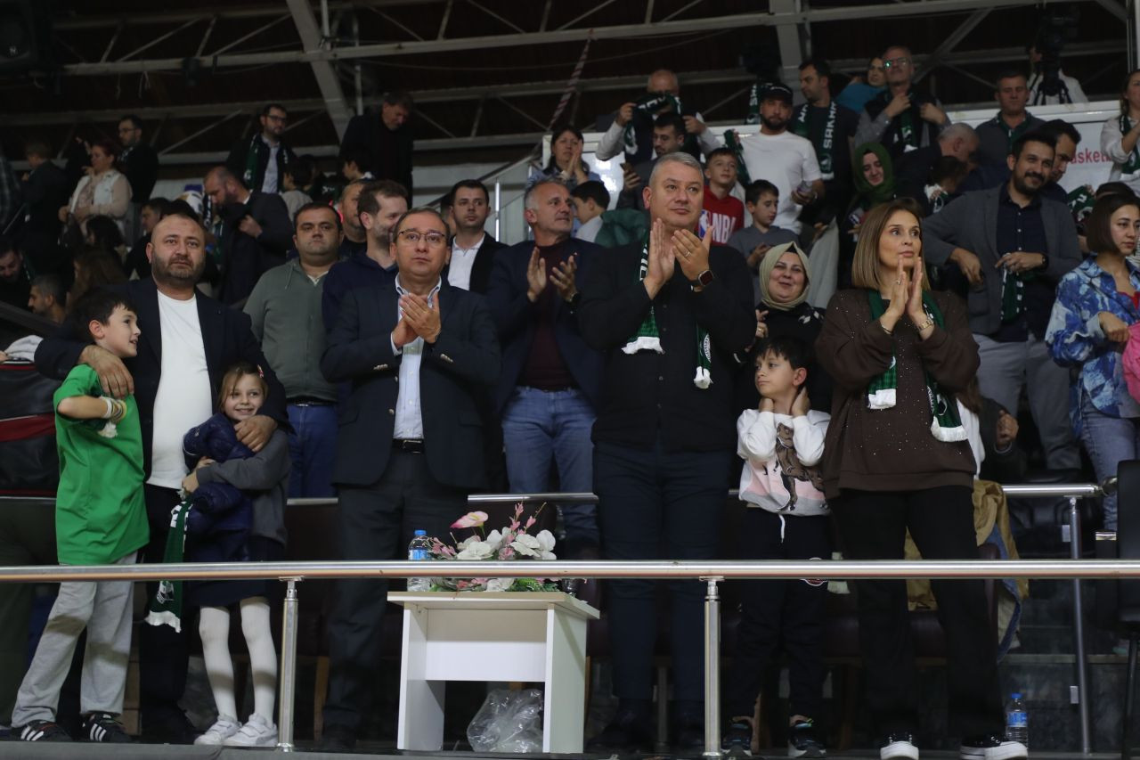 Büyükşehir Basketboldan Zirveye İlk Adım: 96-52 - Sayfa 13