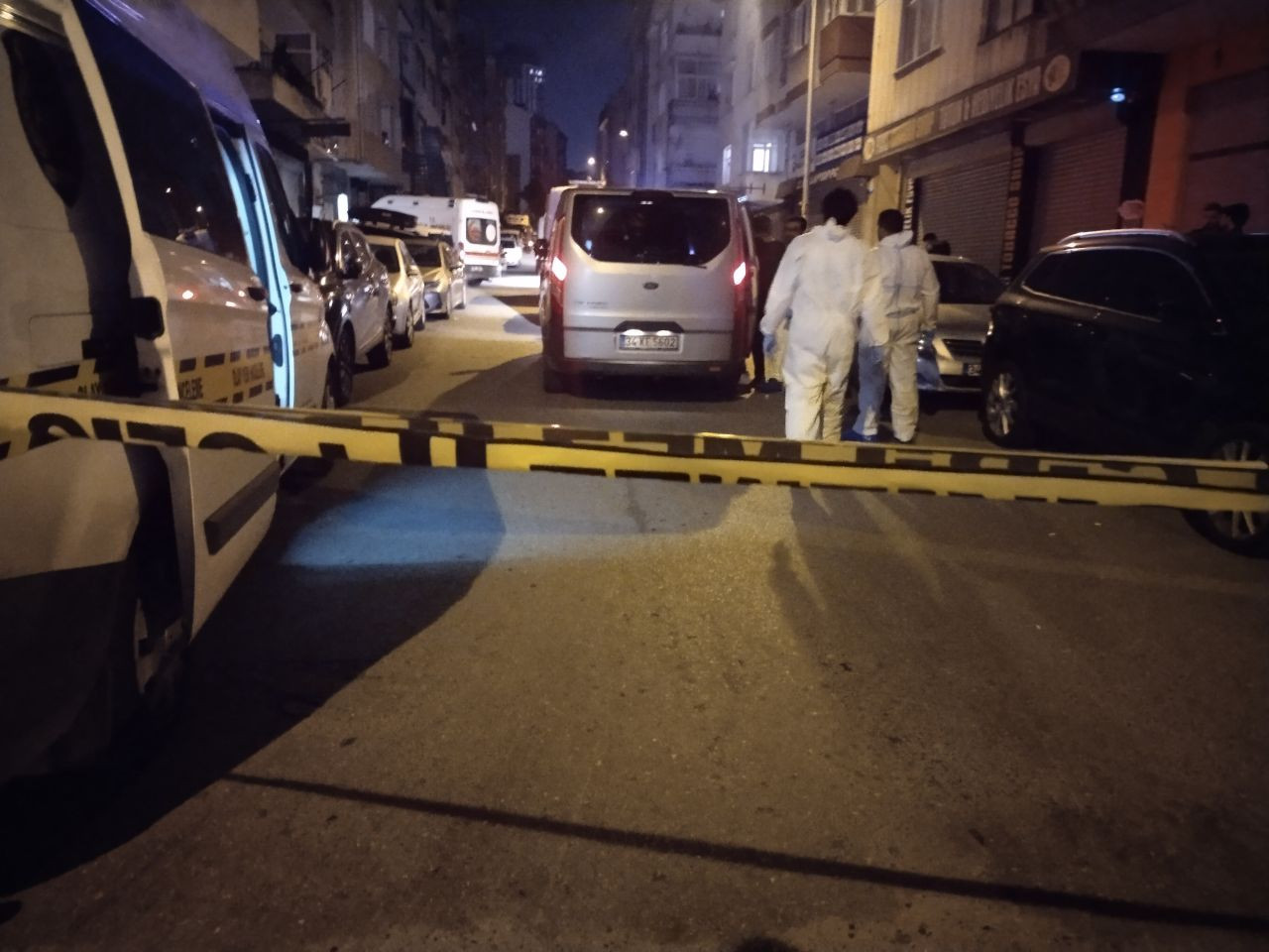 Ümraniye’de Aile Faciası: Baba Oğlunu ve Kardeşini Öldürdü - Sayfa 1