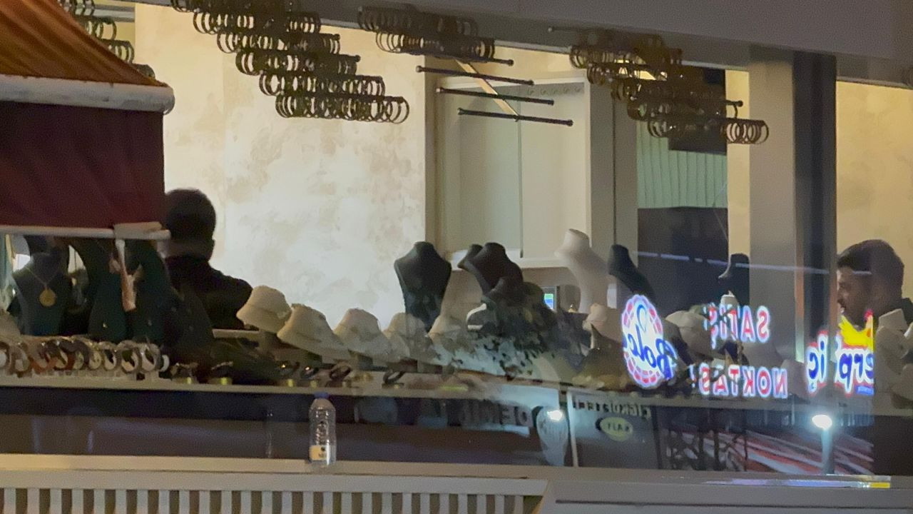Gebze’de Tahliye Alarmı: Kuyumcu Ziynetleri Topladı - Sayfa 3