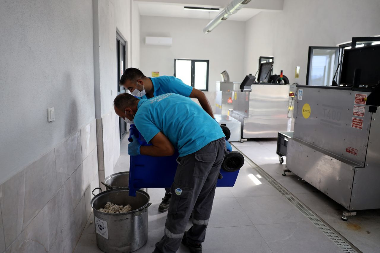 Doğal Yaşam Kampüsü’nde yemek atıkları mamaya dönüşüyor - Sayfa 3