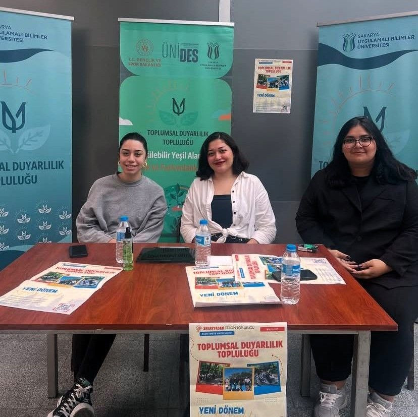 Öğrenci Toplulukları Stantlarda Çalışmalarını Tanıttı - Sayfa 3