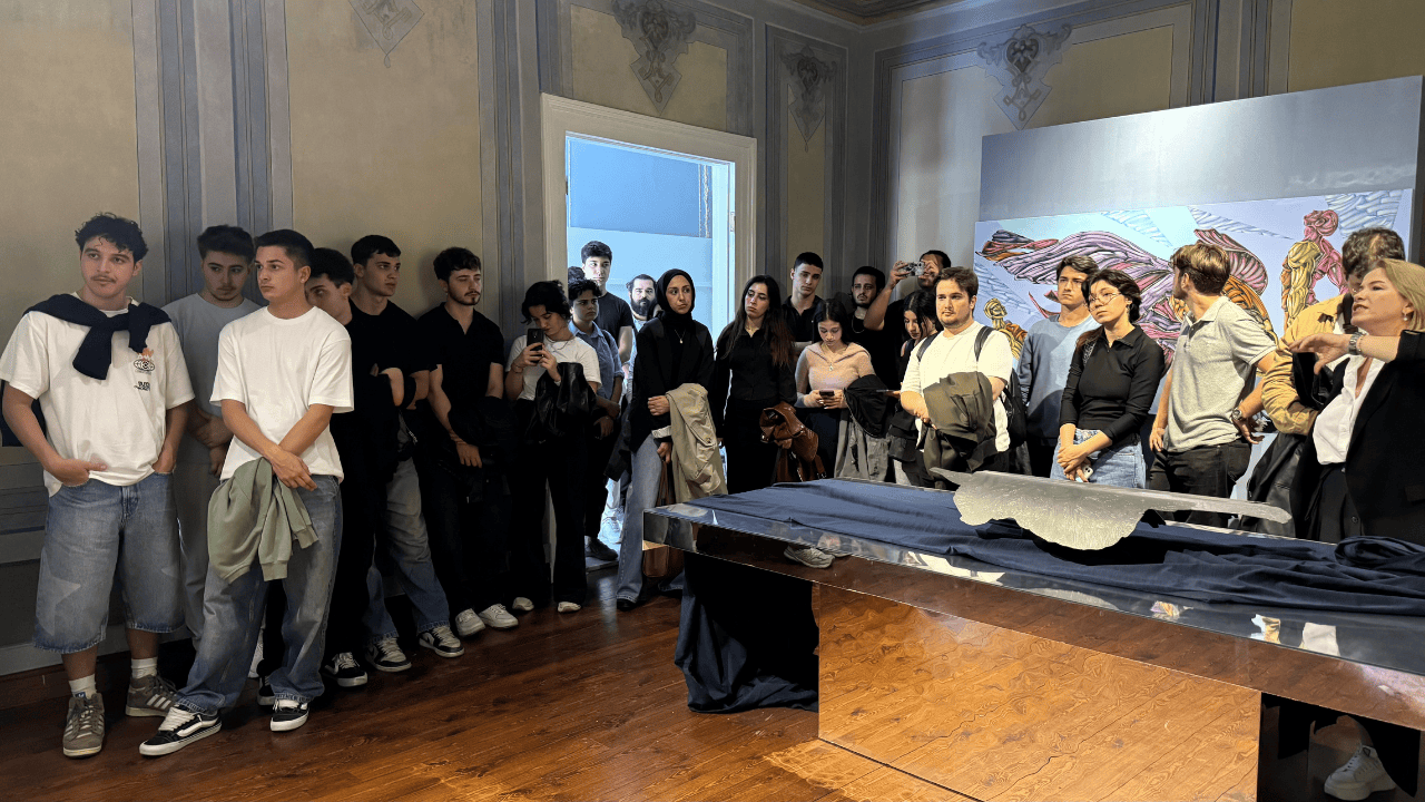 Gündelik Mucizeler Sergisini Ziyaret Ettiler - Sayfa 4