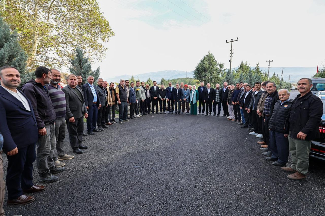 “Pamukova’da asfalt çalışmalarımız devam edecek" - Sayfa 1