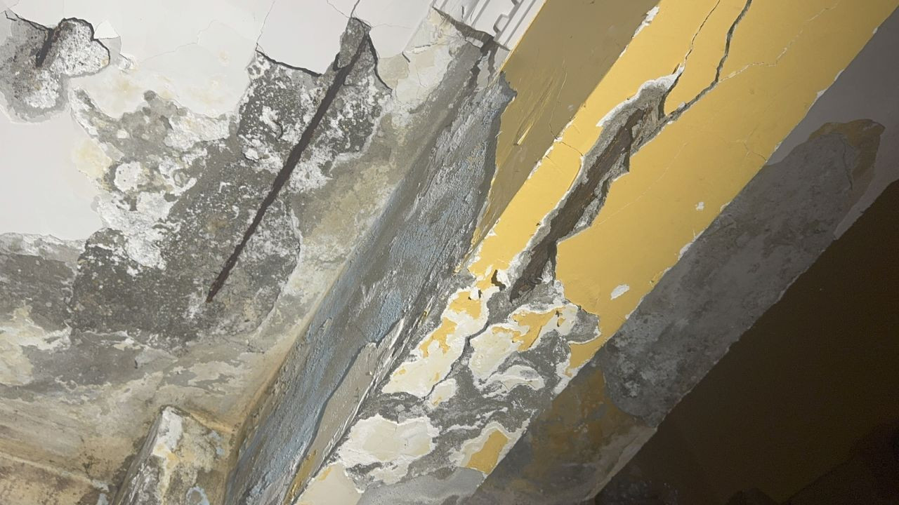 Kocaeli’de Binanın Kolonları Çatladı: Aileler Korkuyla Tahliye Etti - Sayfa 2