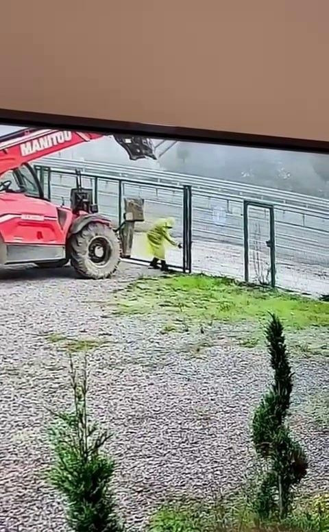 Firmanın Eski Çalışanı İş Makinesini Çaldı: Düzce Ormanında Sakladılar - Sayfa 1