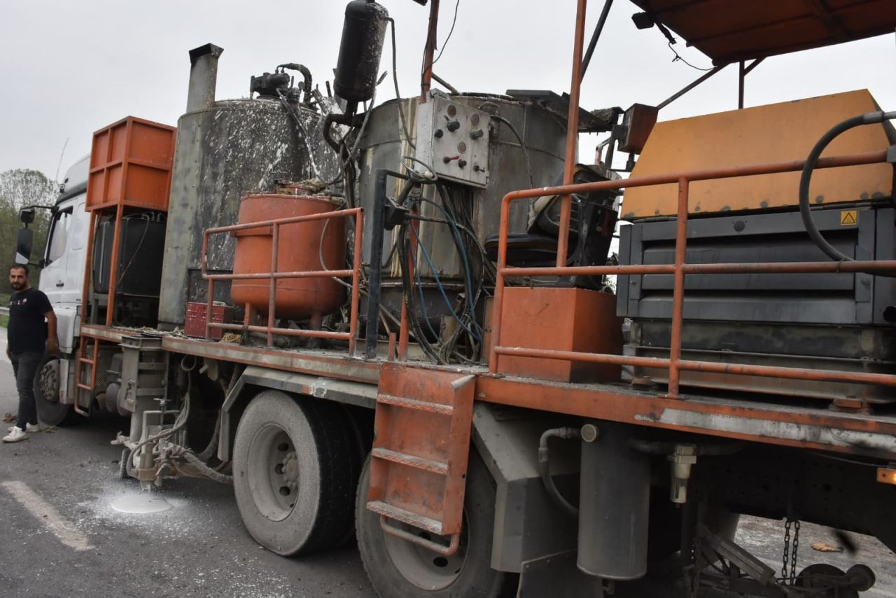 Hendek’te Şerit Çizme Makinesinin Kazanı Patladı: 2 İşçi Yaralandı - Sayfa 4