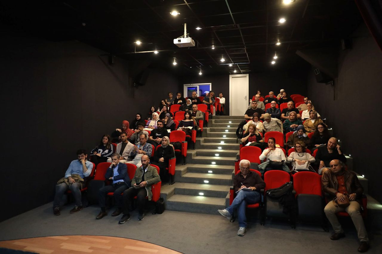 Büyükşehir Akademi’de Felsefe Atölyesi Yoğun Katılımla Başladı - Sayfa 5