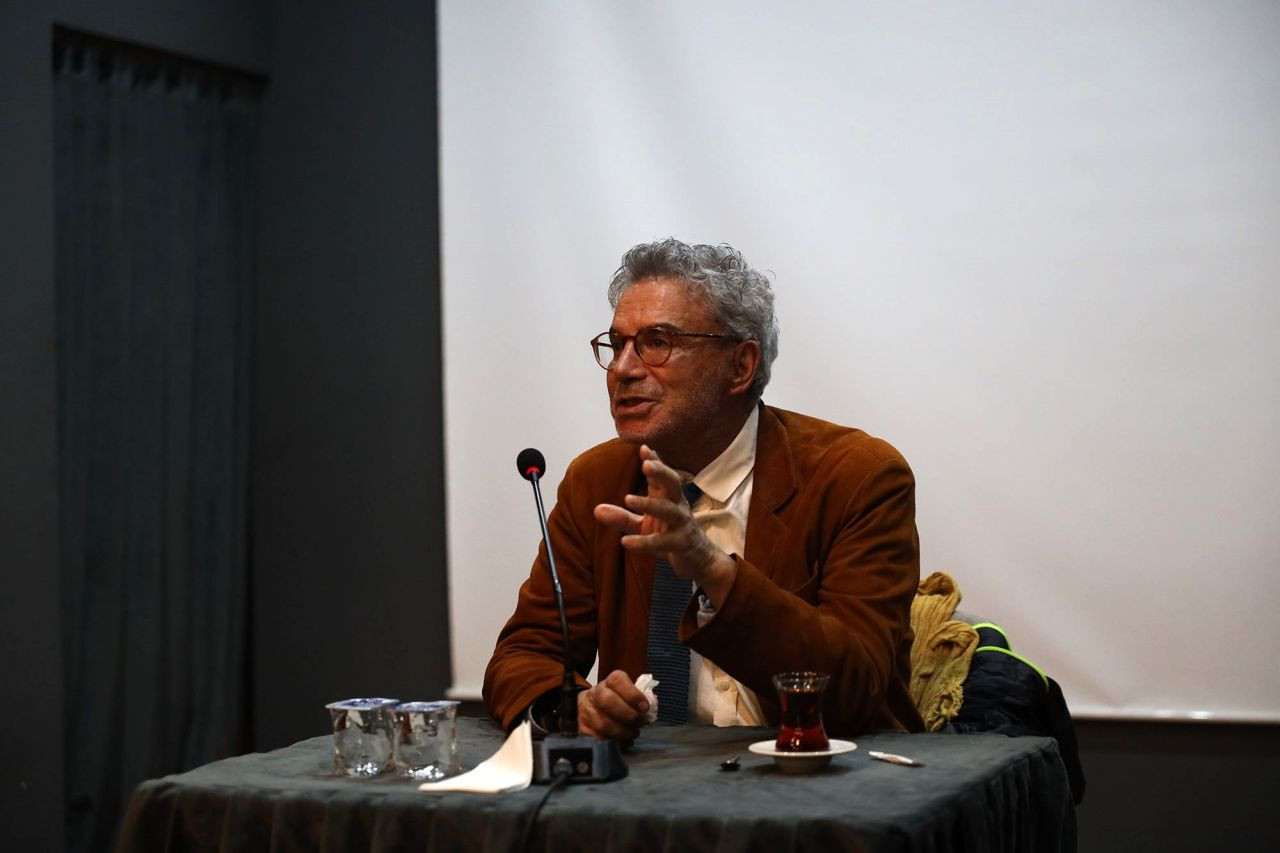 Büyükşehir Akademi’de Felsefe Atölyesi Yoğun Katılımla Başladı - Sayfa 6