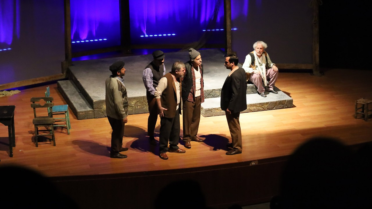 Deli İbram Divanı Oyunu Yoğun İlgiyle Sahnelendi