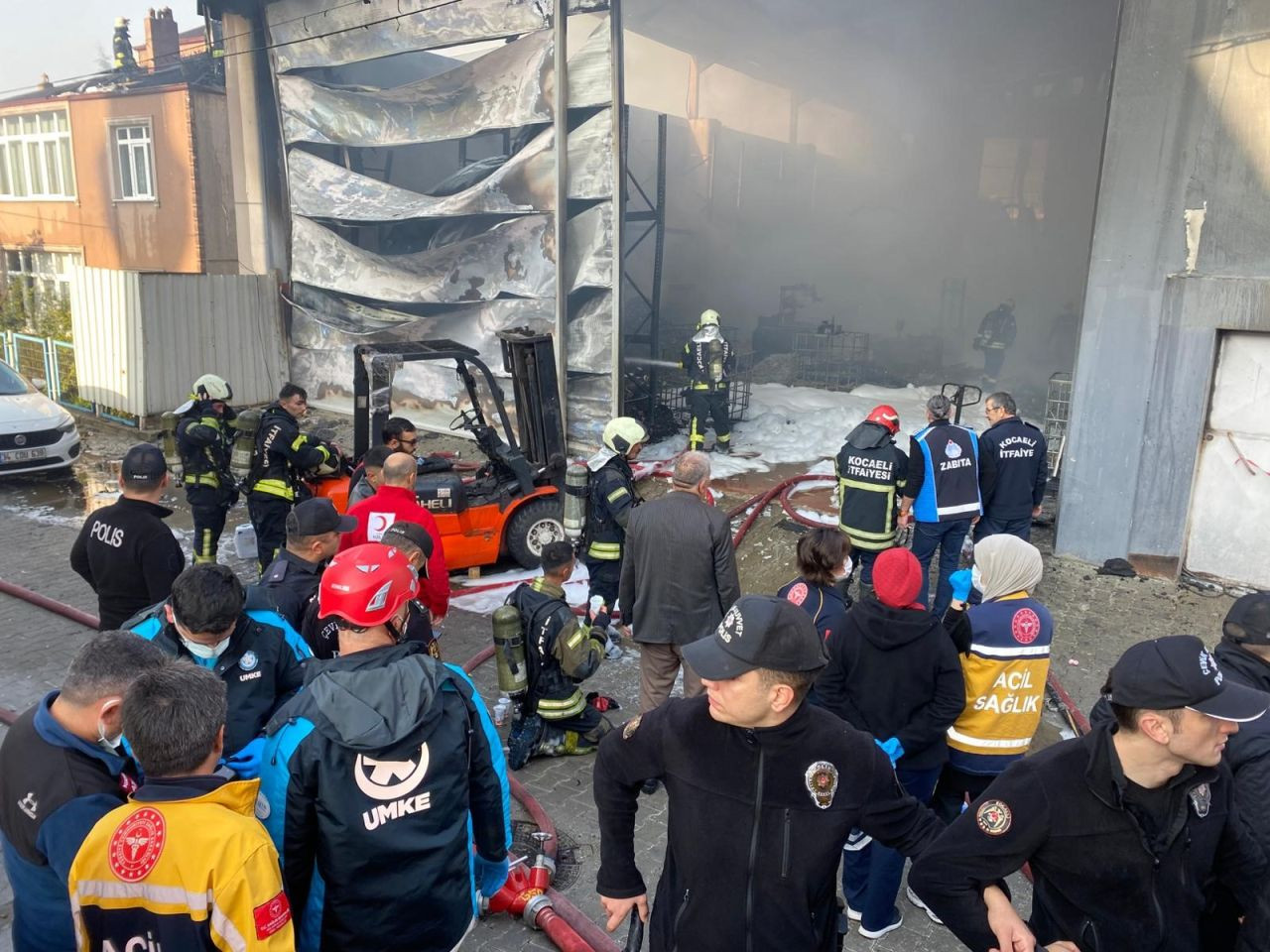 Kocaeli’de Parfüm Dolum Tesisinde Yangın Faciası - Sayfa 6