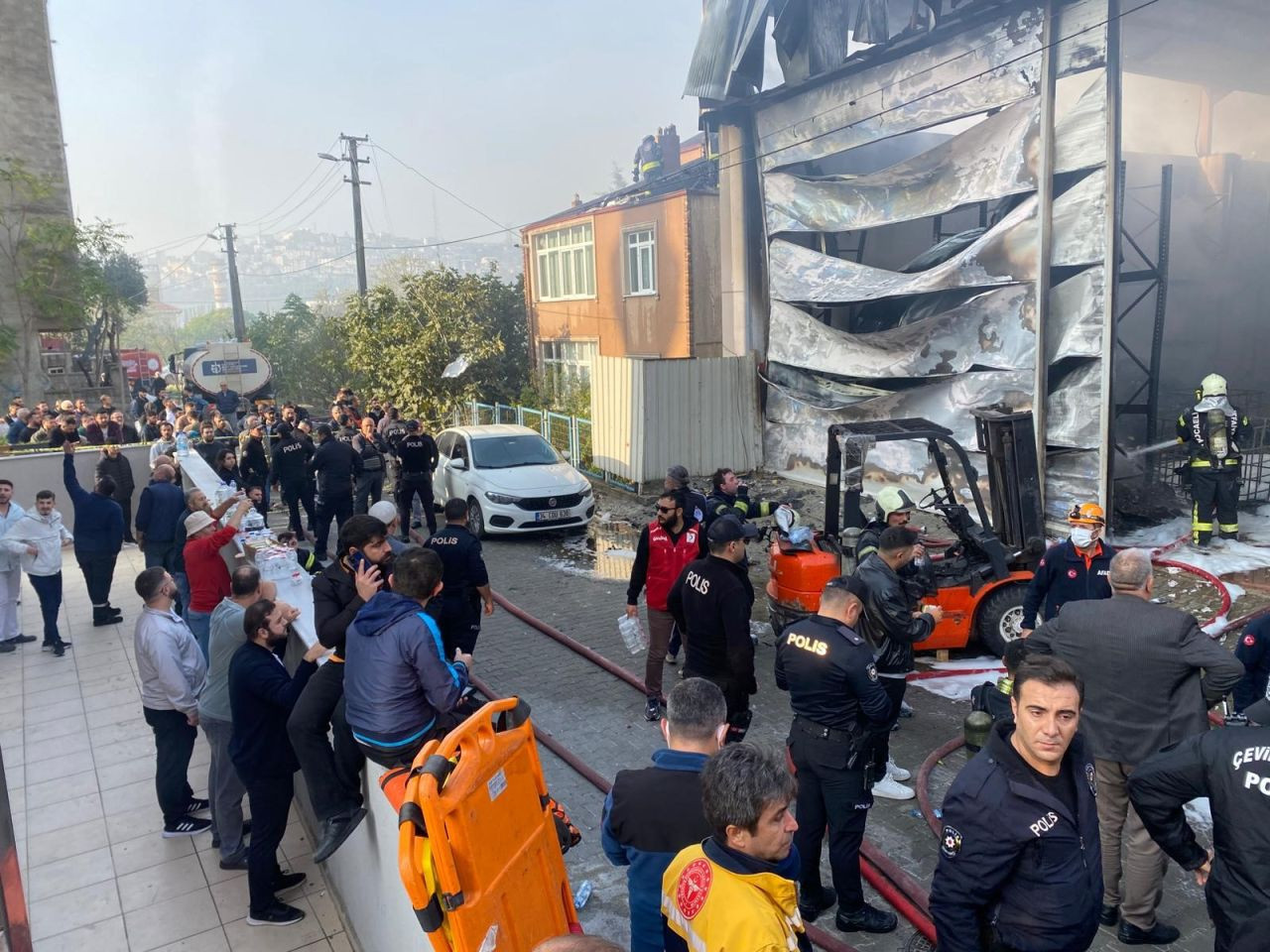 Kocaeli’de Parfüm Dolum Tesisinde Yangın Faciası - Sayfa 7