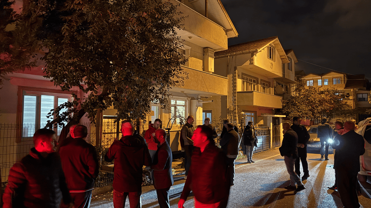 Sakaryalı Şehidin Baba Ocağına Türk Bayrağı Asıldı - Sayfa 2