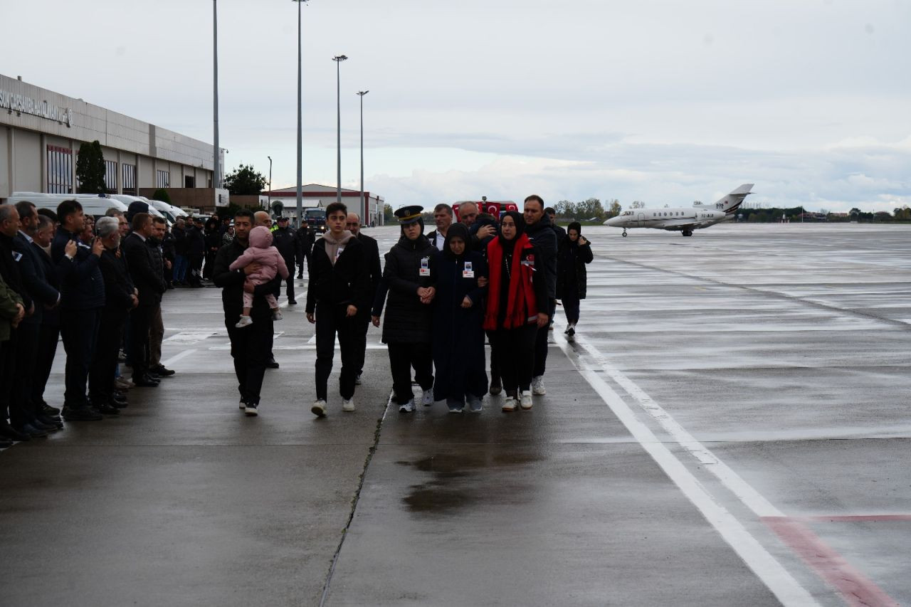 Şehit Emre Altıok’un Polis Kardeşinden Asker Selamı - Sayfa 7