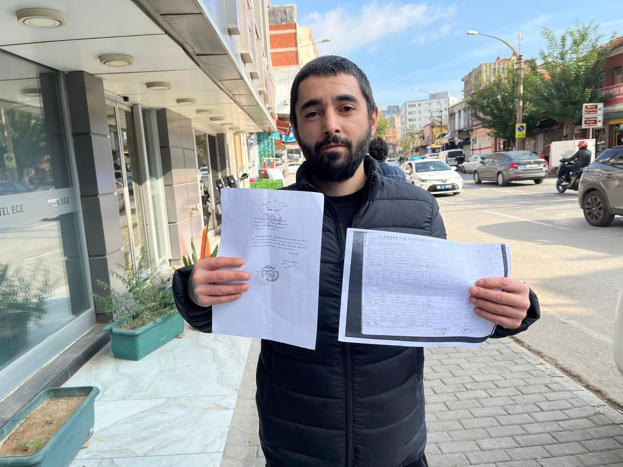 35 Yıllık Kimliksiz Yaşam Mücadelesi - Sayfa 1