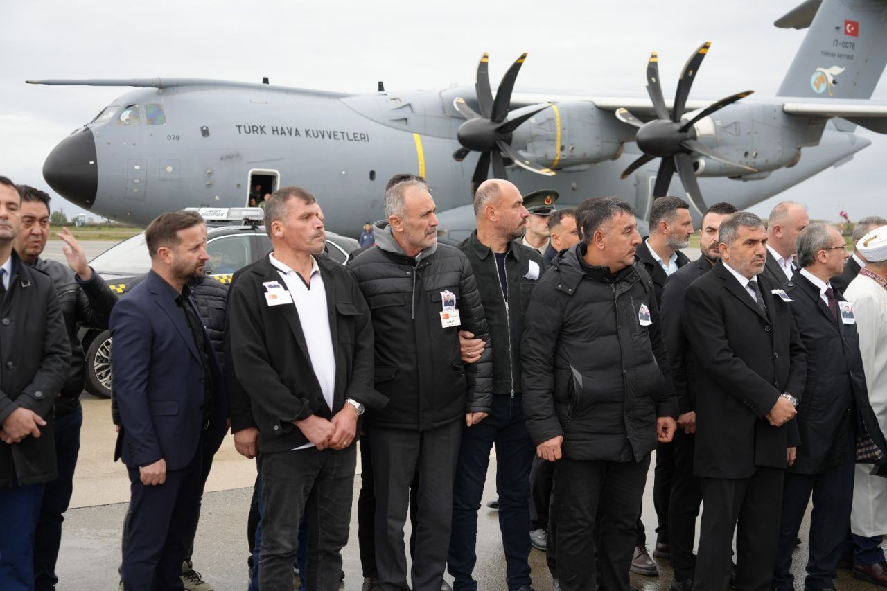 Şehit Emre Altıok’un Polis Kardeşinden Asker Selamı - Sayfa 10