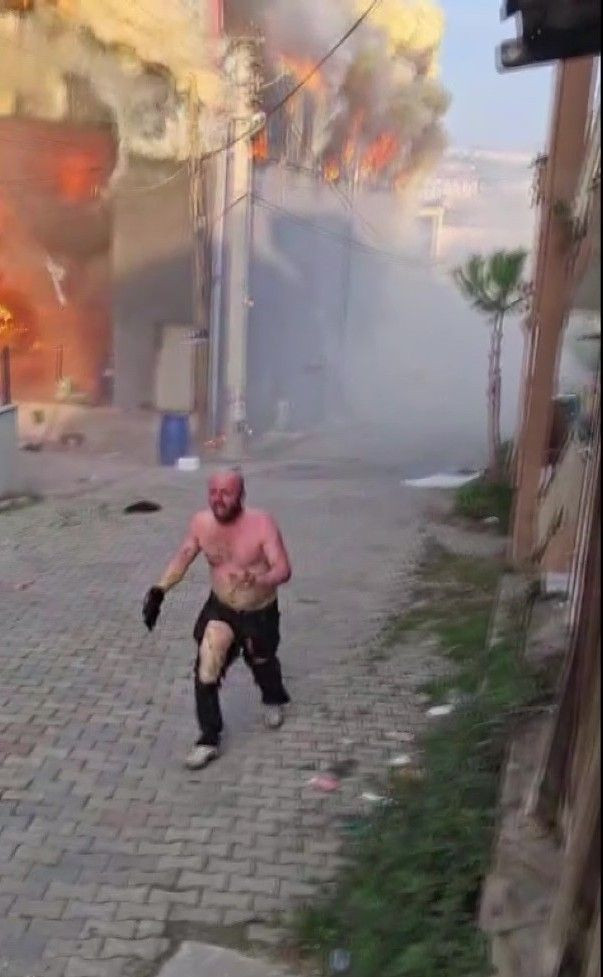 Kocaeli'ndeki Yangında Ağır Yaralanan Vardiya Amiri Hayatını Kaybetti - Sayfa 4