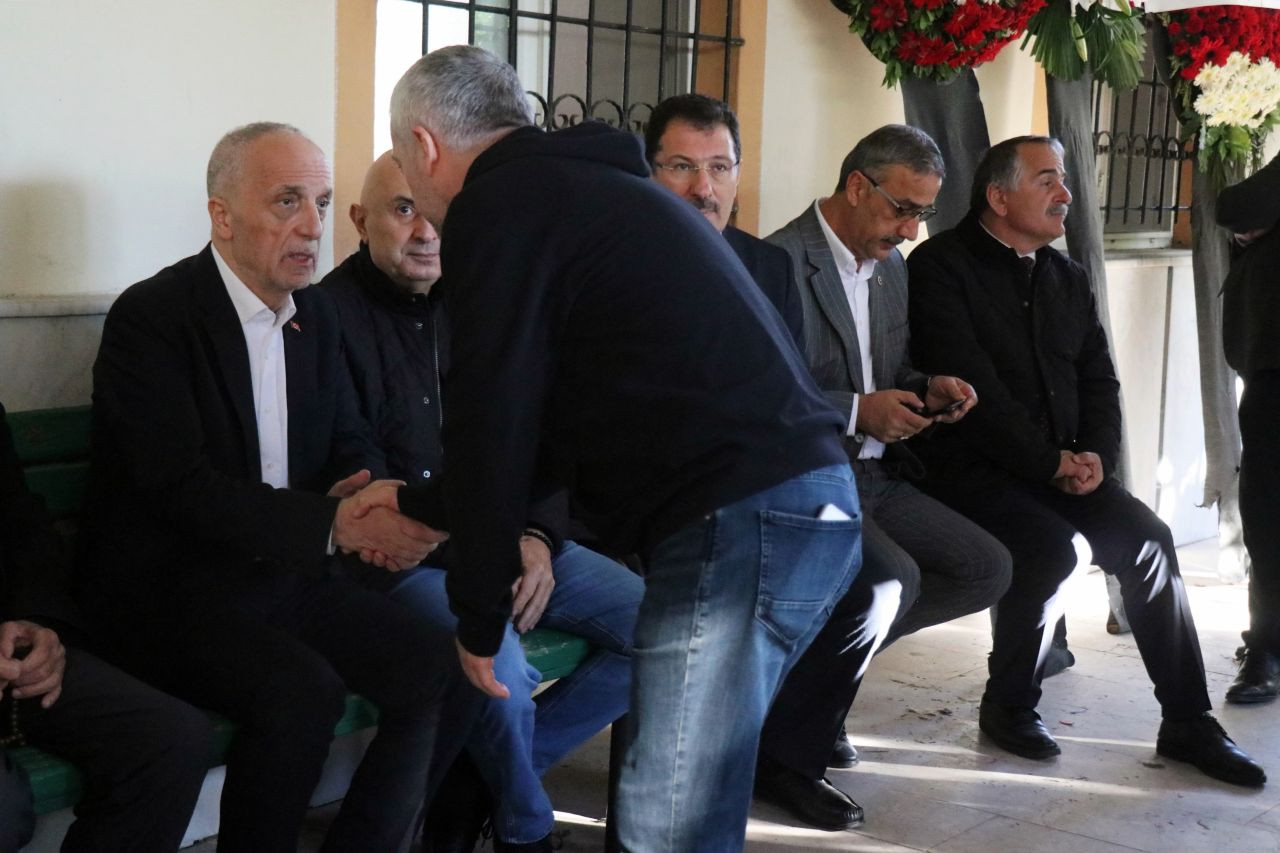 Ergün Atalay’ın Kayınvalidesi Son Yolculuğuna Uğurlandı - Sayfa 2