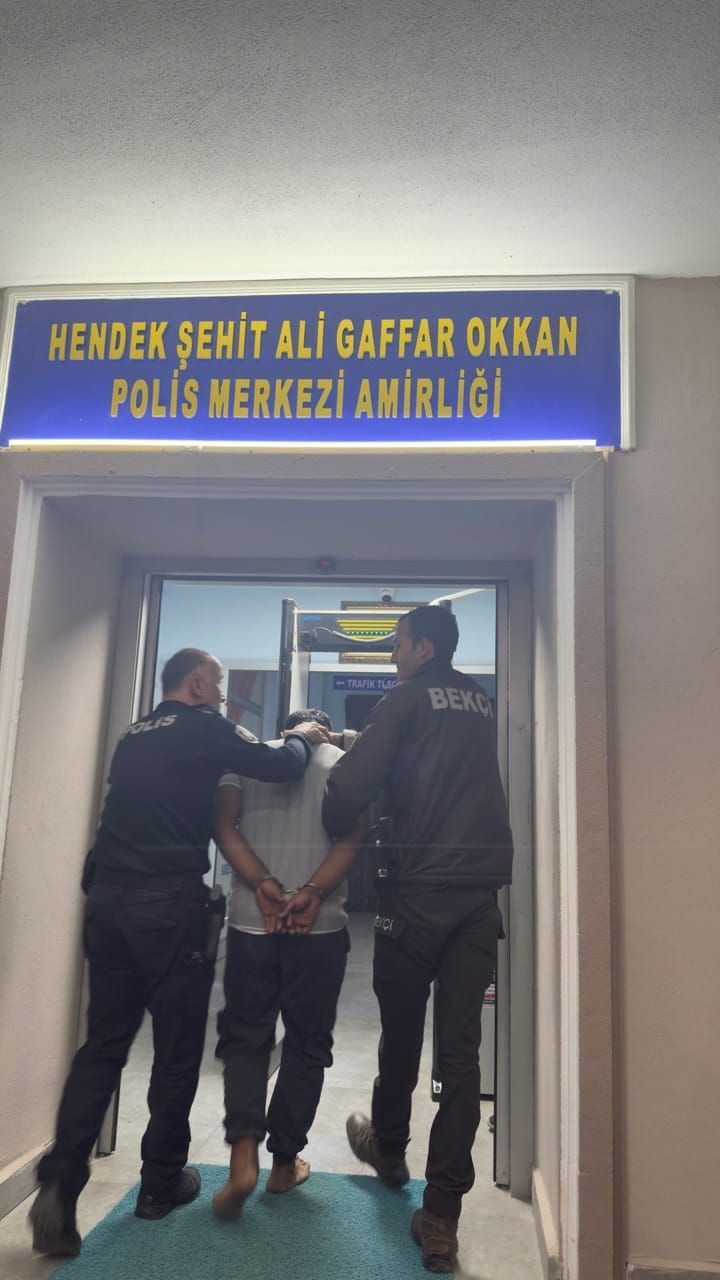 Sakarya’da Uyuşturucu ve Aranan Şahıslara Operasyon: 4 Tutuklama - Sayfa 1