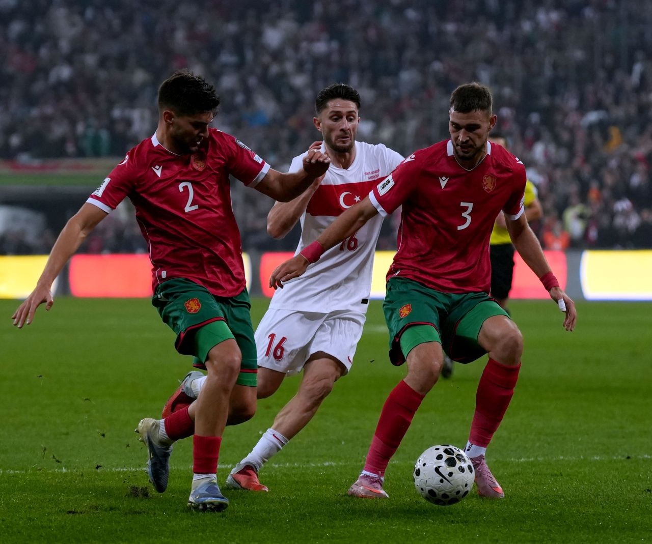 A Milli Takım Bulgaristan’ı Bu Akşam 2-0 Mağlup Etti - Sayfa 11