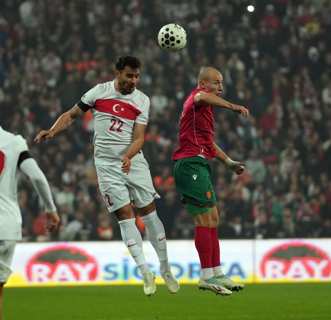 A Milli Takım Bulgaristan’ı Bu Akşam 2-0 Mağlup Etti - Sayfa 13