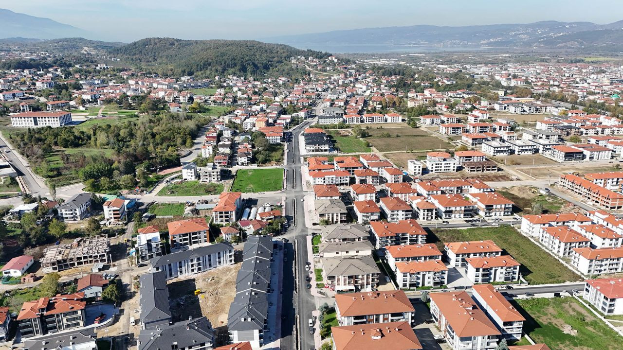 Başkan Alemdar, Arifiye’de Çalışmaları Yerinde İnceledi - Sayfa 2