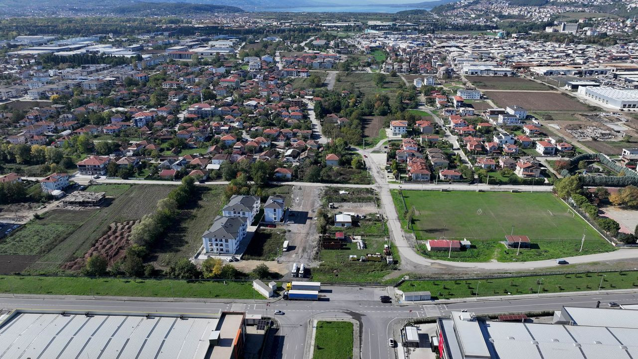 Başkan Alemdar, Arifiye’de Çalışmaları Yerinde İnceledi - Sayfa 4