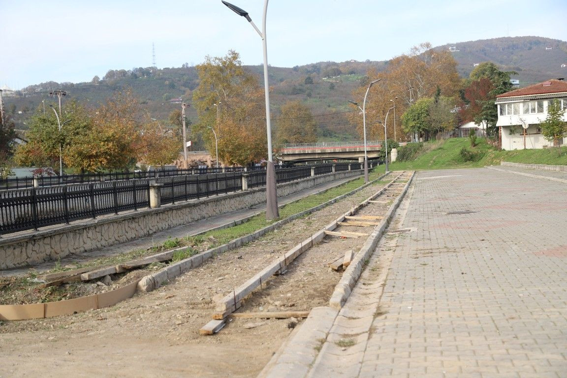 HENDEK’TE EKİPLERİN SAHA MESAİSİ SÜRÜYOR - Sayfa 4