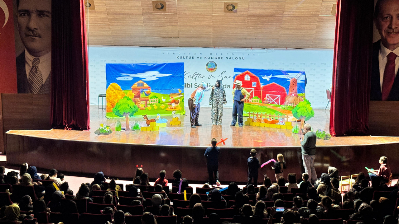 Serdivan’da Dünya Çocuk Hakları Günü Renkli Görüntülere Sahne Oldu - Sayfa 1