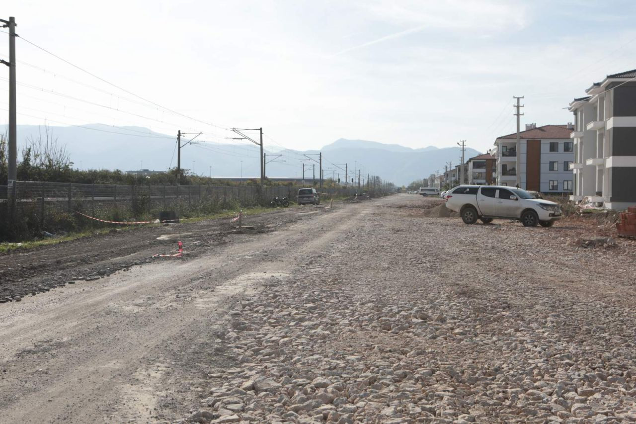 Arifiye Belediyesi Bilecik Caddesinde Çalışmalara Başladı - Sayfa 3