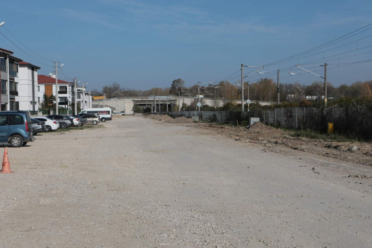 Arifiye Belediyesi Bilecik Caddesinde Çalışmalara Başladı - Sayfa 4