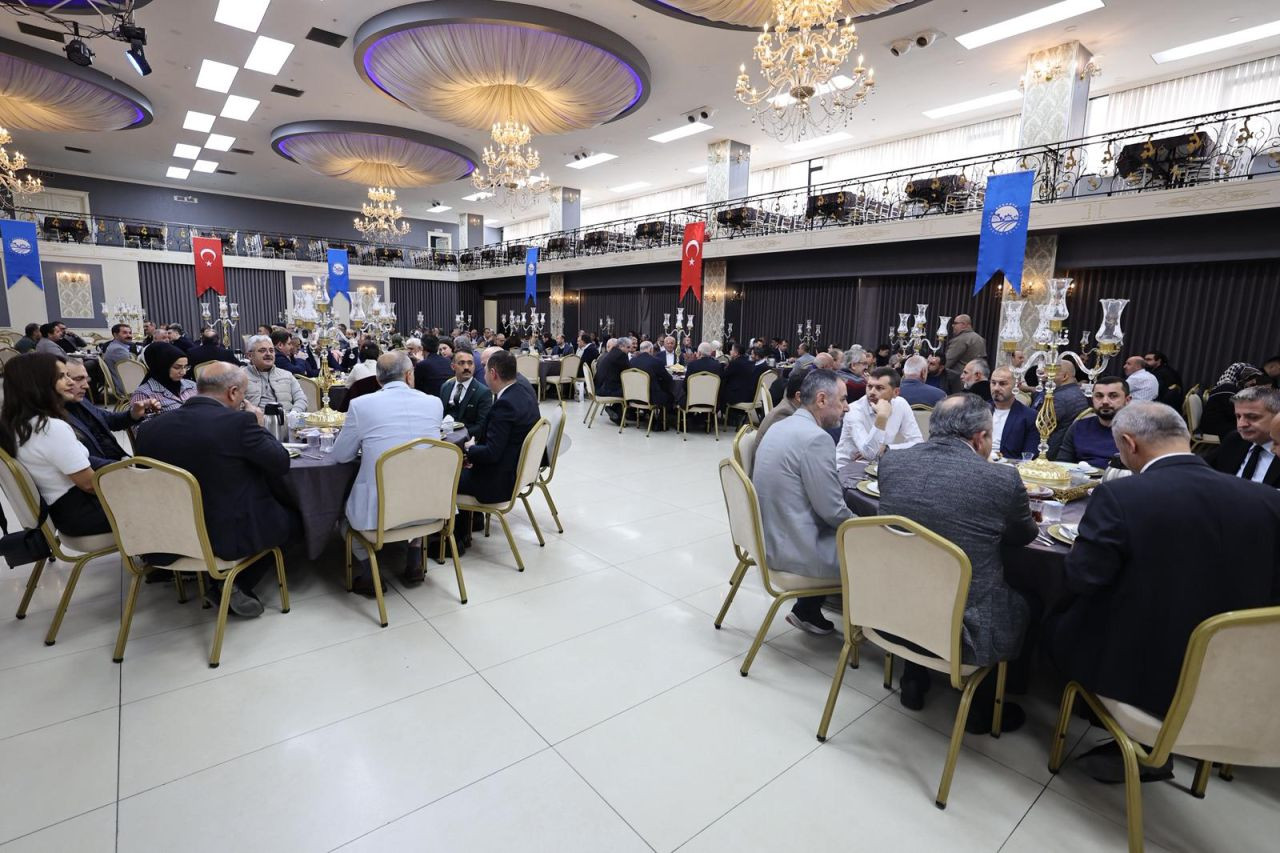 Başkan Alemdar maarif ailesiyle buluştu - Sayfa 1