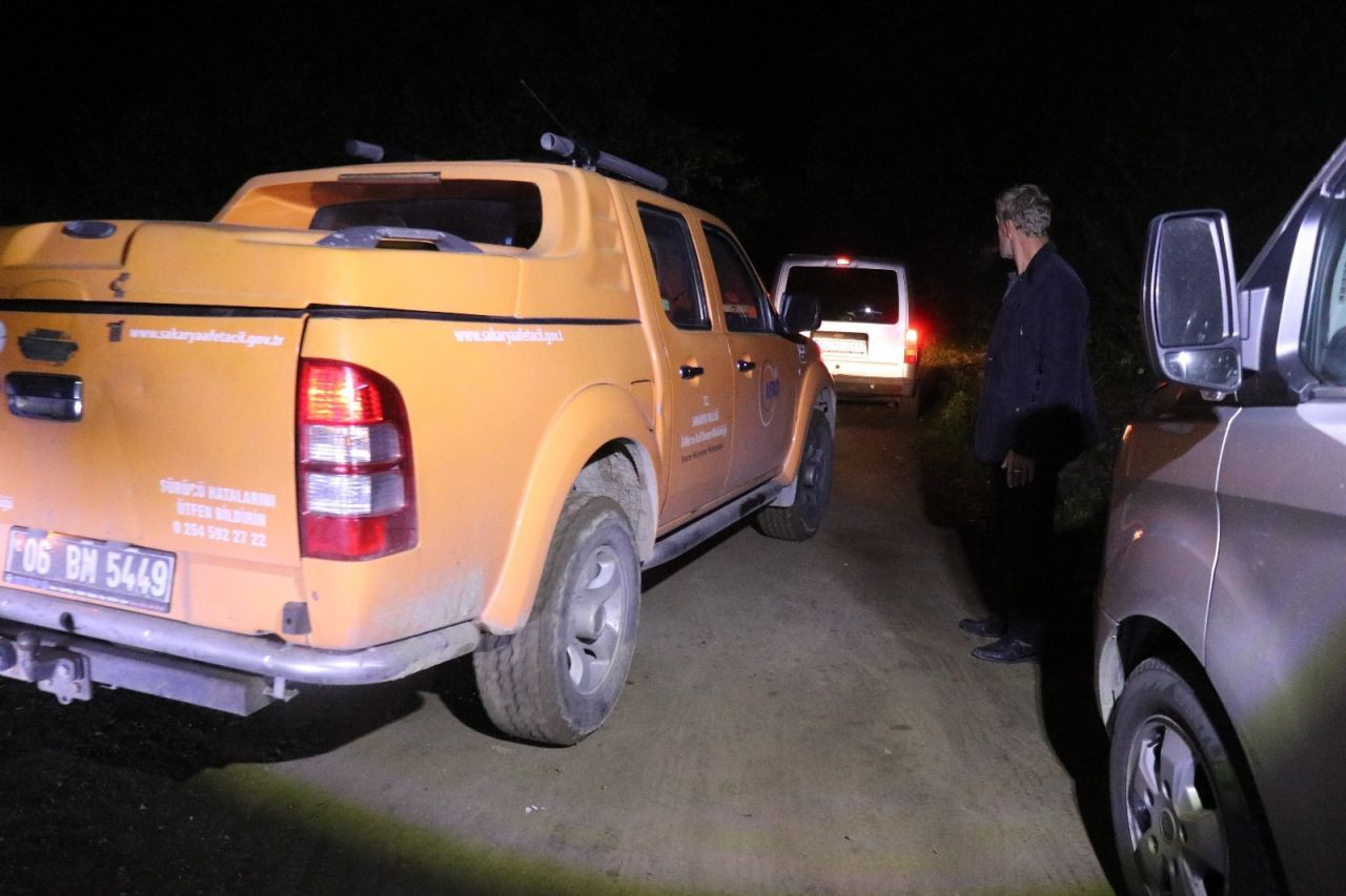 Serdivan'da Kayıp Şahıs Şarampolde Ölü Bulundu - Sayfa 3