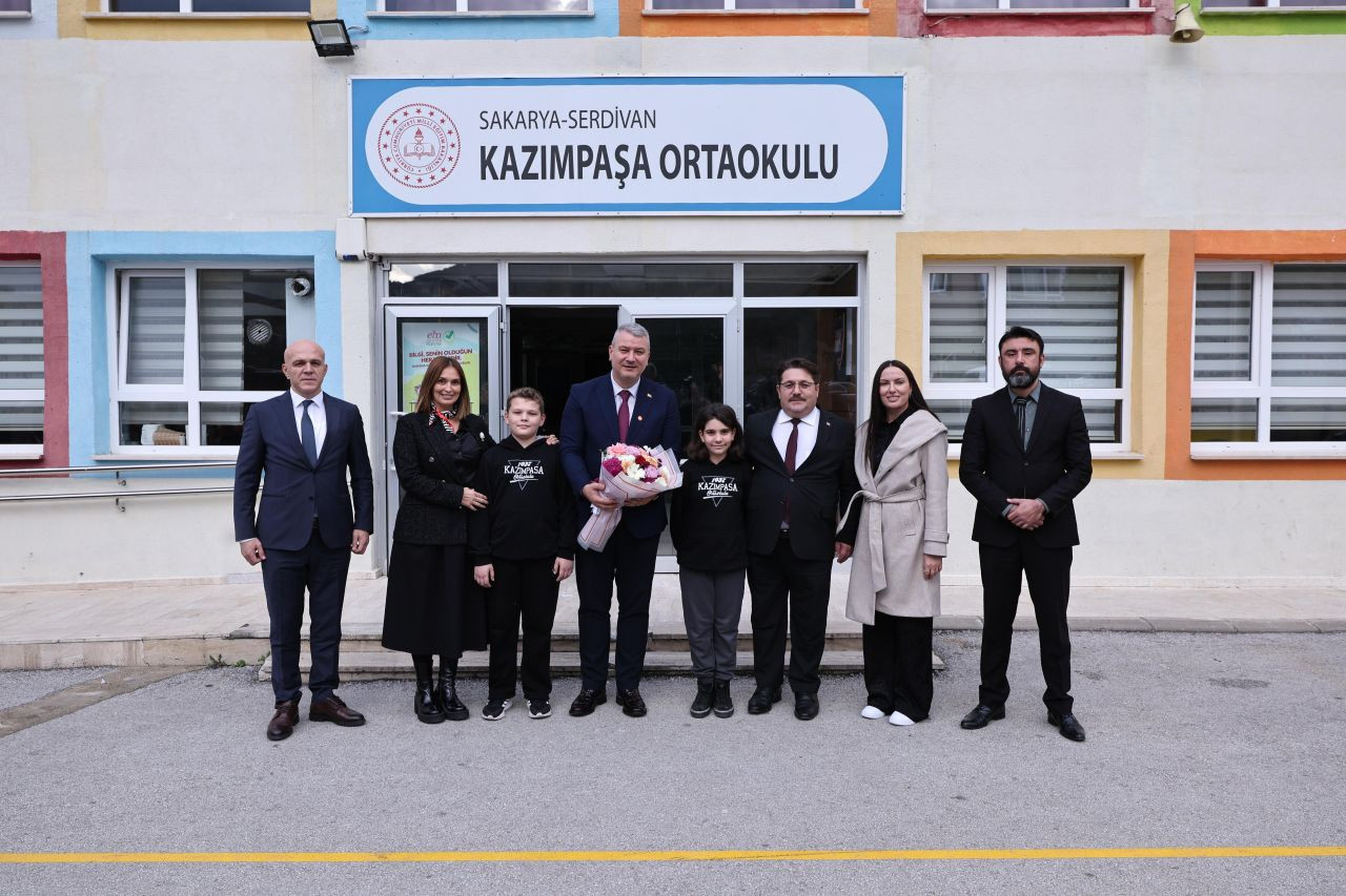 Erdoğan ve Çelik’ten Öğretmenler Günü’nde Anlamlı Ziyaret - Sayfa 12