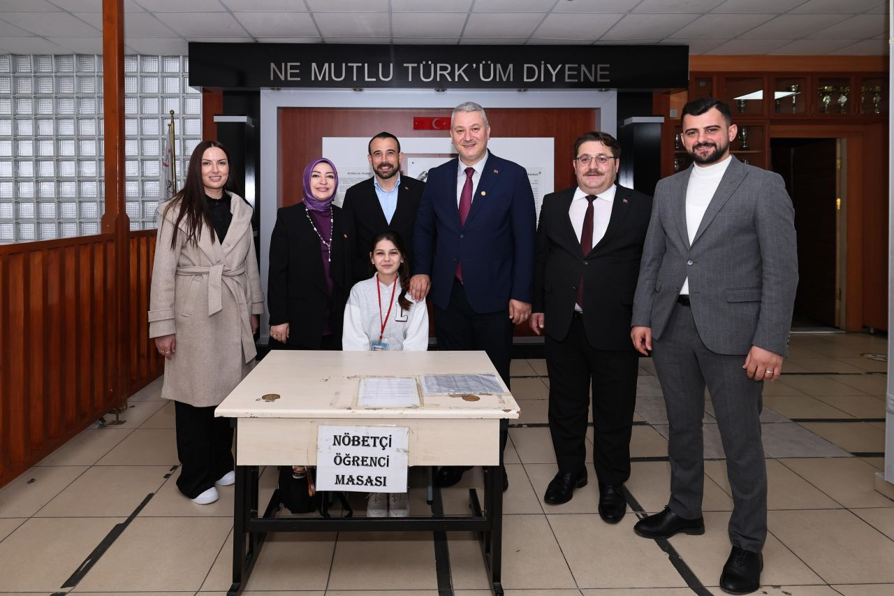 Erdoğan ve Çelik’ten Öğretmenler Günü’nde Anlamlı Ziyaret - Sayfa 2