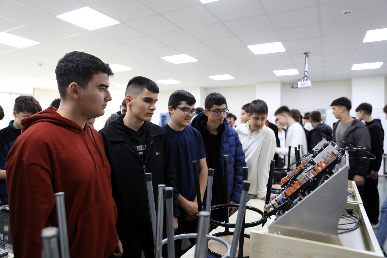 Bartınlı Öğrenciler SUBÜ’yü Ziyaret Etti - Sayfa 3