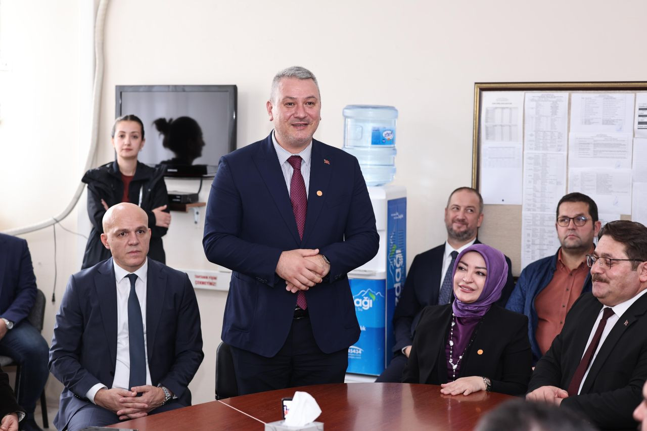 Erdoğan ve Çelik’ten Öğretmenler Günü’nde Anlamlı Ziyaret - Sayfa 5