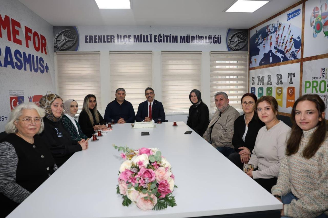 BAŞKAN ŞENOL DİNÇ ÖĞRETMENLER GÜNÜNÜ KUTLADI - Sayfa 7