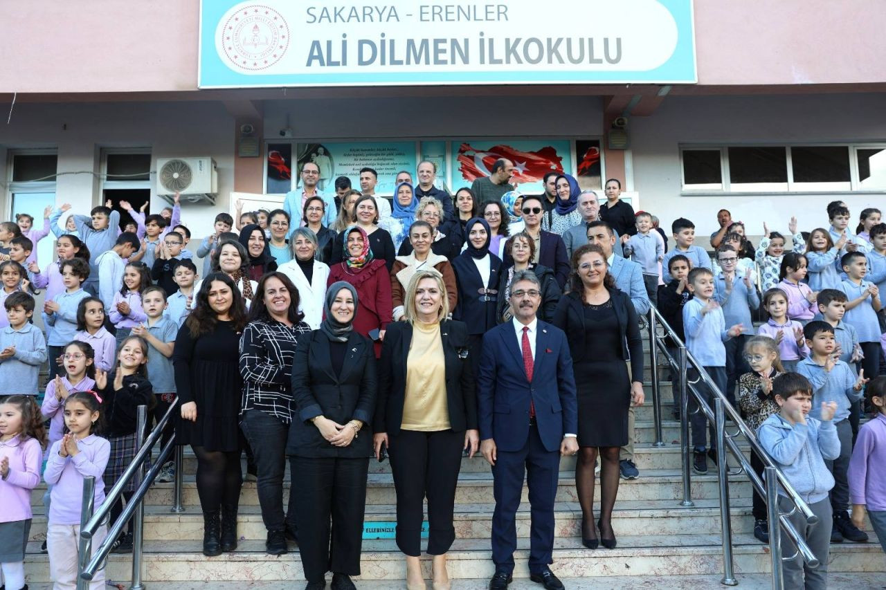 BAŞKAN ŞENOL DİNÇ ÖĞRETMENLER GÜNÜNÜ KUTLADI - Sayfa 3